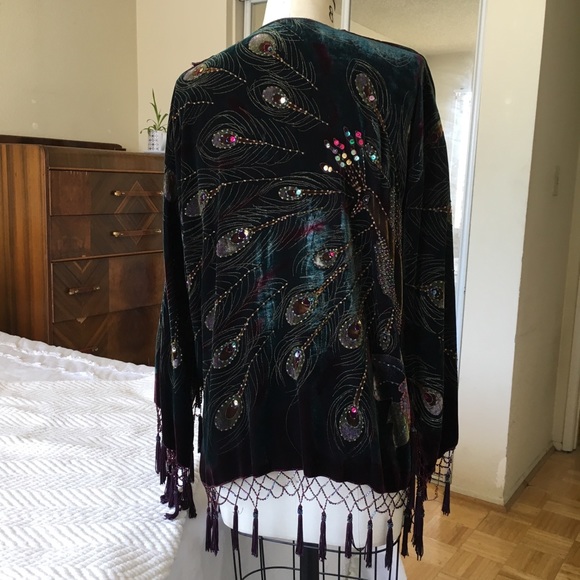 Kite and Butterfly Velvet peacock tassel kimono - Picture 3 of 8